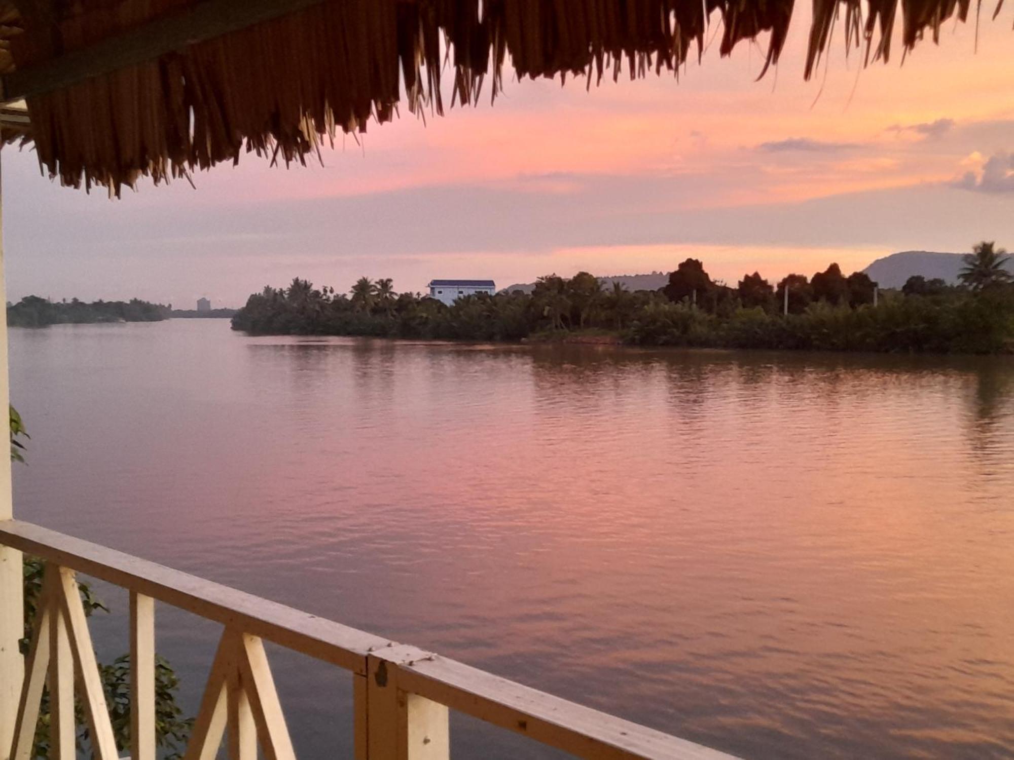 Green Mango Bungalows Kampot Dış mekan fotoğraf